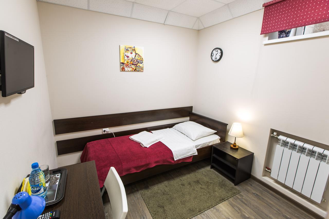 Asti Rooms Hotel Tomsk Bagian luar foto